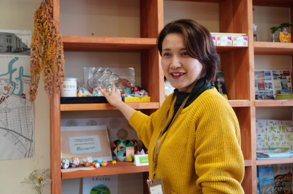 「佐渡ちかこ」とはどんな人?